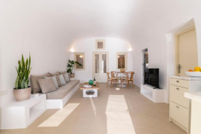 Santorini Wine Villa Downtown Fira